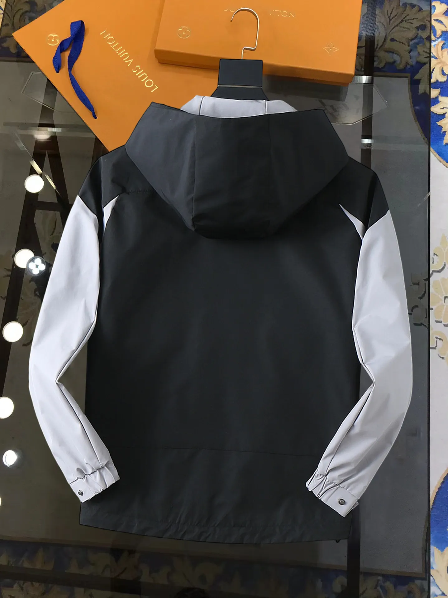 Same Style， ， 2026 New Arrival ， Original Premium Breathable ， ， ， Quality。 ， Sizes：M～3XL，